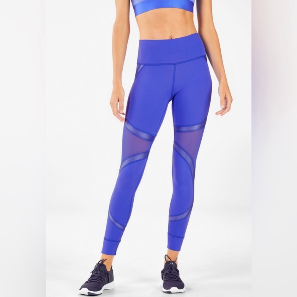 Fabletics PowerHold Blue Leggings with Shine // Colorful Activewear for Women
